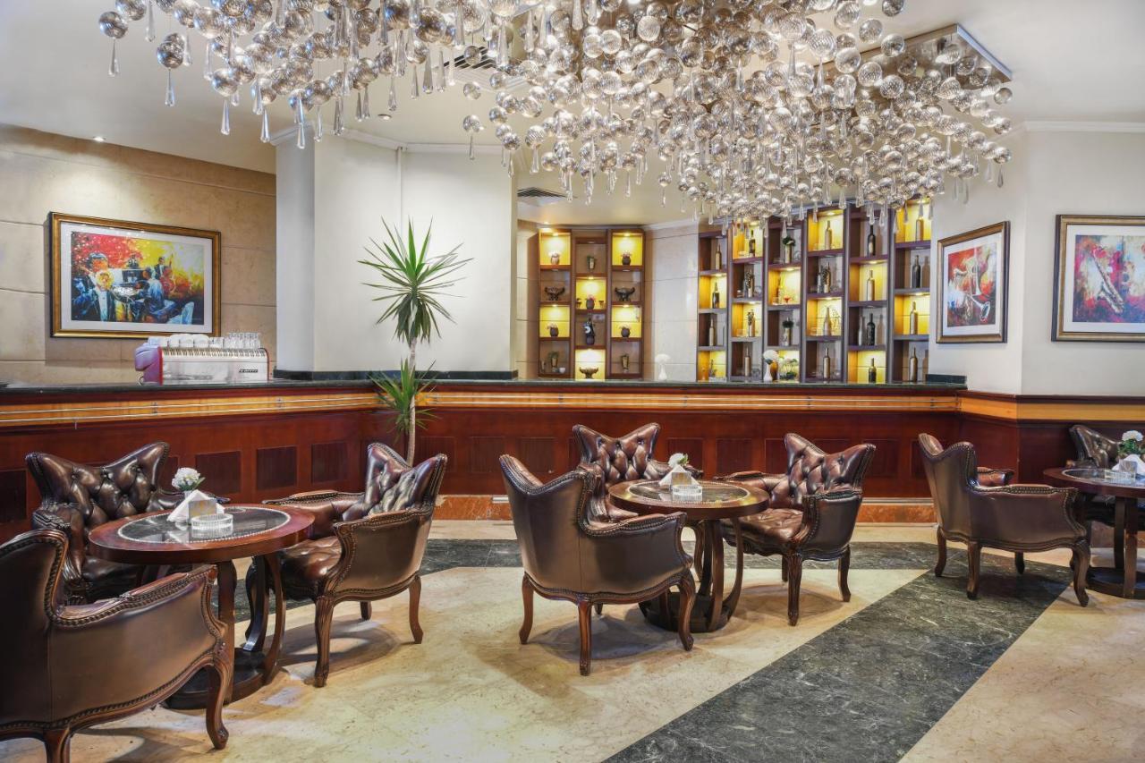 Tolip Hotel Alexandria Exterior foto The lobby of the hotel