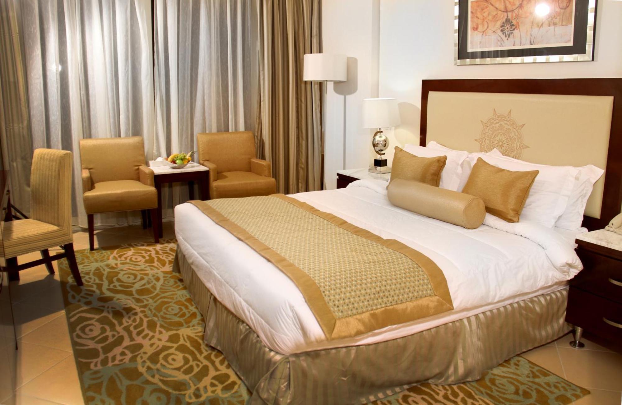Tolip Hotel Alexandria Exterior foto A room at the hotel